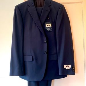 Navy Two Piece Mens Suit. New with Tags